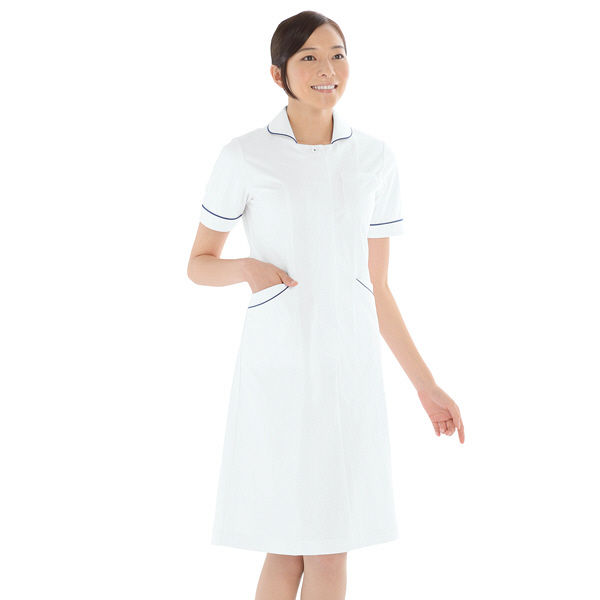 KAZEN ワンピース半袖 （ナースワンピース） 医療白衣 ホワイト×ネイビー S 020-28（直送品）