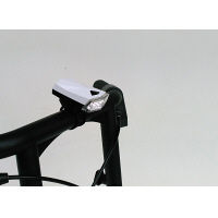 サギサカ 車椅子用4LEDフロントライト ホワイト 76402（直送品）