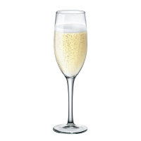 シャンパングラス