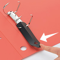 開閉のやさしいリングファイル（D型2穴）