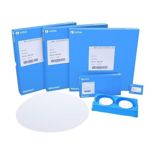 グローバルライフサイエンステクノロジーズジャパン ガラス繊維円形濾紙GF/F 9.0cm 25枚入 1825-090 1箱(25枚)（直送品）