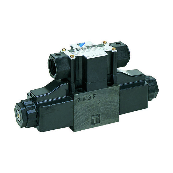 ダイキン工業 ダイキン 電磁パイロット操作弁 電圧AC100V 呼び径1/4 KSO-G02-2CA-30 1台(1個) 364-8893（直送品）