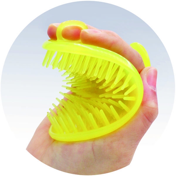 松本金型 超やわらかフィット！！シャンプーブラシ イエロー 4571302061953 1個（直送品）