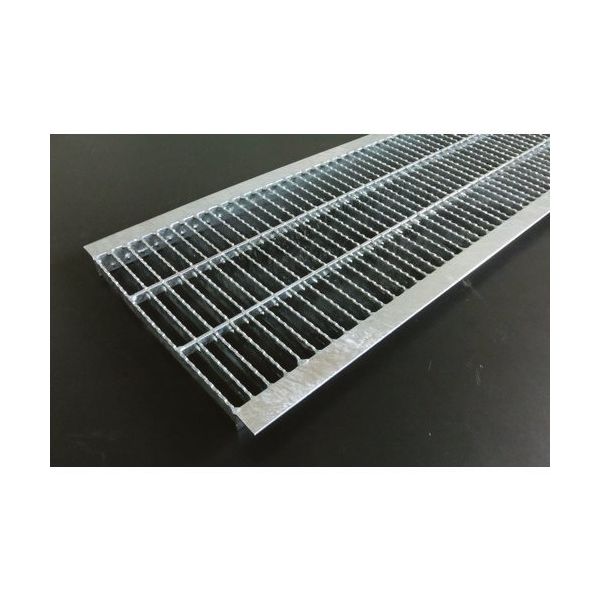 奥岡製作所 奥岡 スチール製 U字溝用 グレーチング 溝幅300用 中間目 ノンスリップ OKUN-M5 30-32 1枚 168-5891（直送品）