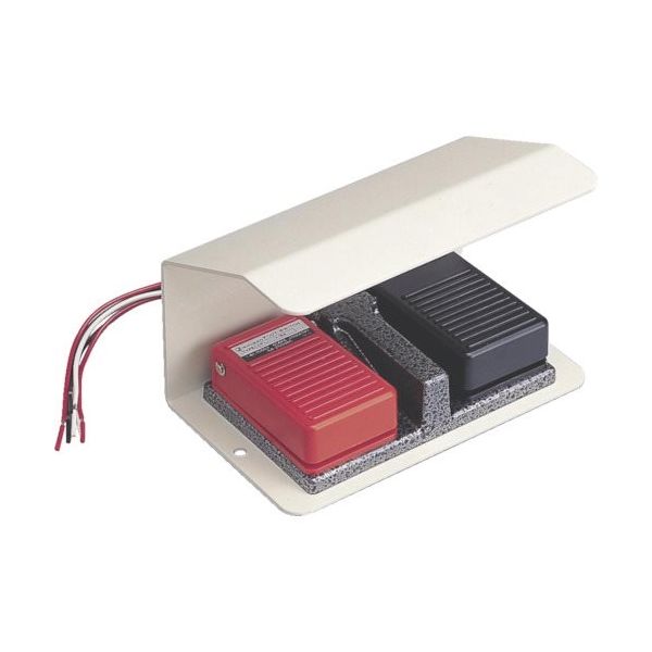 大阪自動電機 オジデン フットスイッチ VCTF0.5X6X1.5M OFL-TVG-S5C 1個 850-0277（直送品）