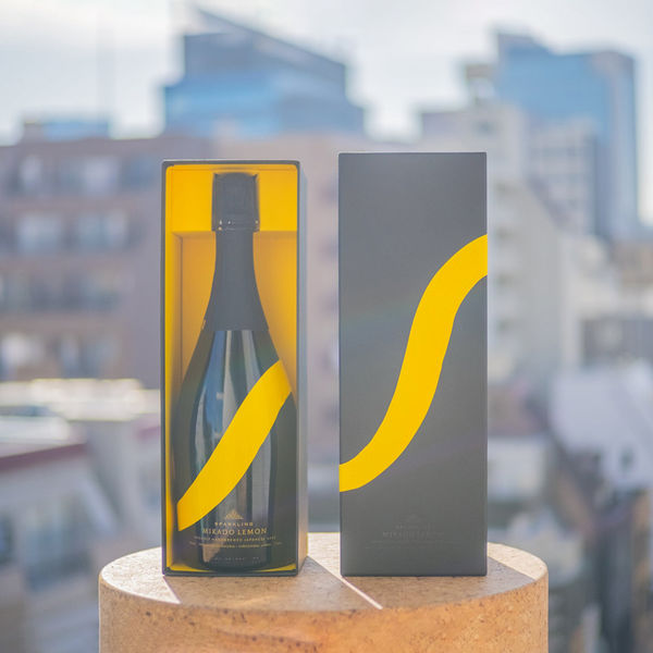 ギフトカード　御祝熨斗　お祝い　贈り物に　スパークリングレモン酒 ミカドレモン/ MIKADO LEMON Sparkling lemon（直送品） 8,422円