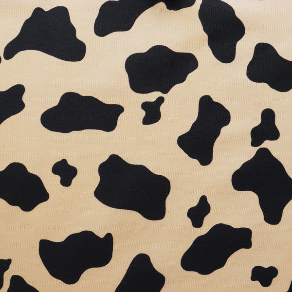 日本紐釦貿易 ツイル生地　牛柄　color.B　巾約112cm　2mカット　IBK7070-11B-2M（直送品）