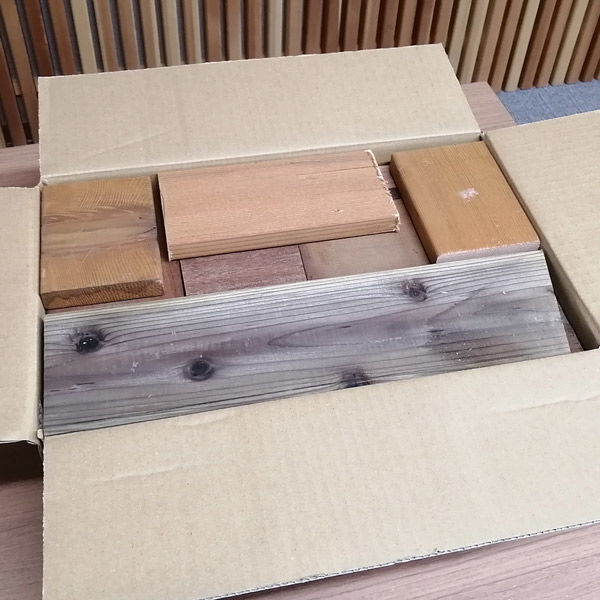 大日本木材防腐 デッキ材約12kgギッシリ端材詰め合わせセット（100 