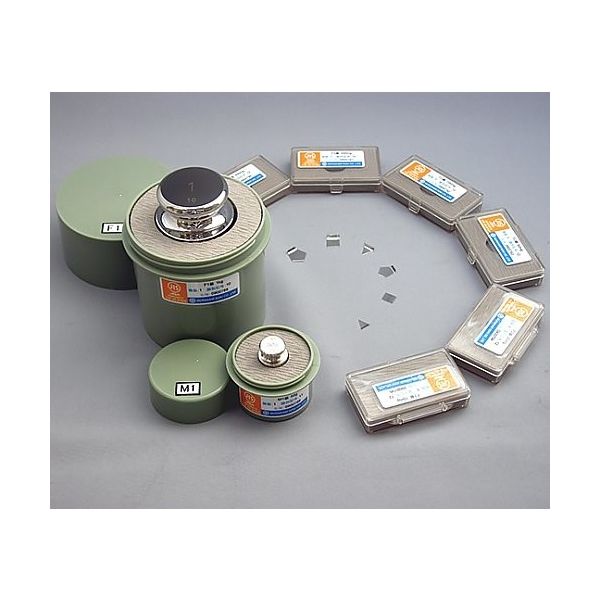 村上衡器製作所 標準分銅 M2級 200g JCSS校正付 61-3512-54 1セット（直送品）