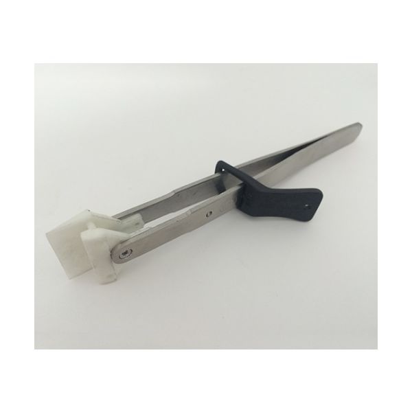 ワイ・エム・ティ クイックチェンジ ウェハー用ピンセット SIーMD5608WーSA SI-MD5608W 1本 61-6422-90（直送品）