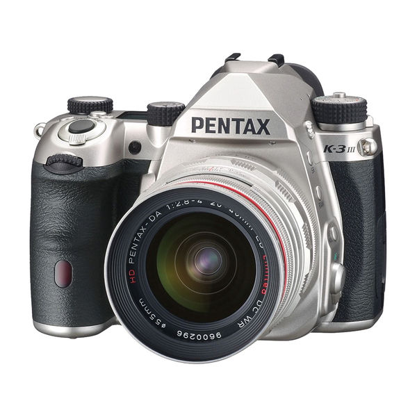 デジタル一眼レフカメラ ＰＥＮＴＡＸ Ｋー３ Ｍａｒｋ ＩＩＩ ２０ー４０ Ｌｉｍｉｔｅｄ レンズキット （Ｓｉｌｖｅｒ）（直送品） - アスクル