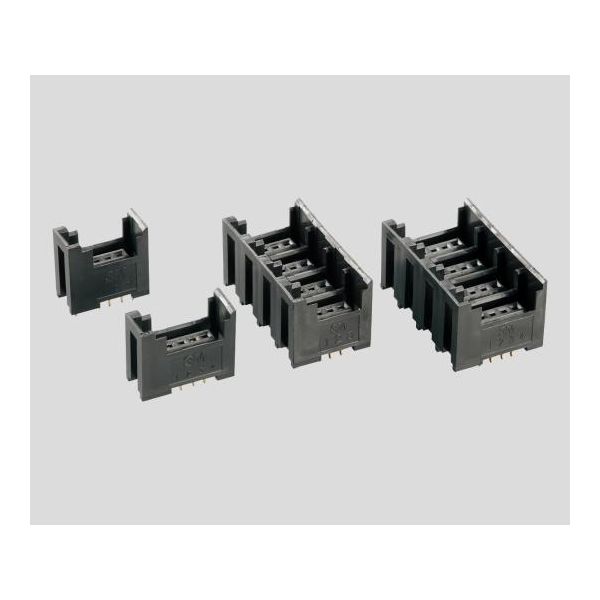 スリーエム ジャパン ソケット 37204ー62A3ー004PL 37204-62A3-004 PL 1個 2-9686-02（直送品）