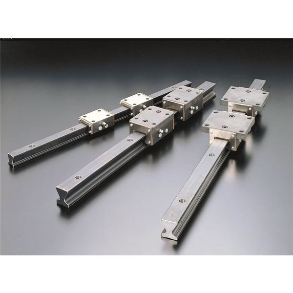 オイレス工業 STFE28 1個（直送品） 16,629円