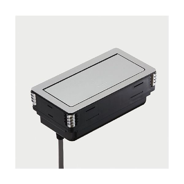 石黒製作所 プラパート フラットプッシュコンセント シルバー 電源3口/LAN1口 G201-3E1C-S 1個 474-5182（直送品）