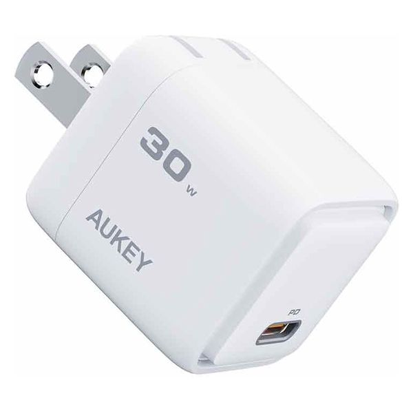 軽量小型＆豊富な5色展開！最大30W出力のPD対応USB-C充電器