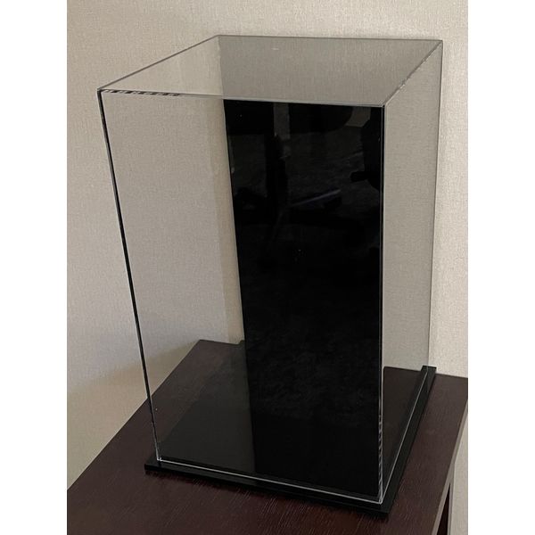 KMA アクリルケース B(440H・背面黒)底240角 1台入 021