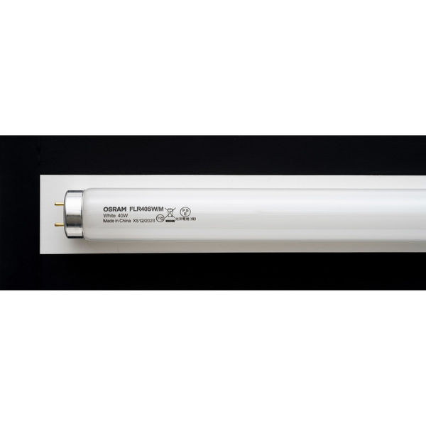 ＯＳＲＡＭ（オスラム）　直管スタータ形蛍光ランプ　ＦＬ４０ＳＤ　４０ワット Amazon | OSRAM 直管蛍光灯 スタータ形蛍光灯(蛍光灯ランプ) 40