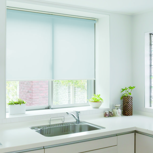 立川機工 ロールスクリーン 無地洗える TR-1522 ベビーブルー