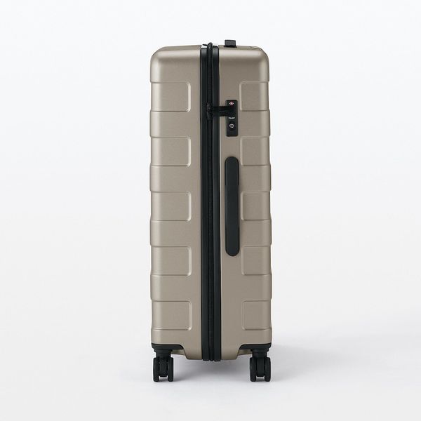 未使用　無印良品　バーを自由に調整出来るキャリー　75L 4輪　ベージュ 未使用 無印良品 バーを自由に調整出来るキャリー 75L 4輪