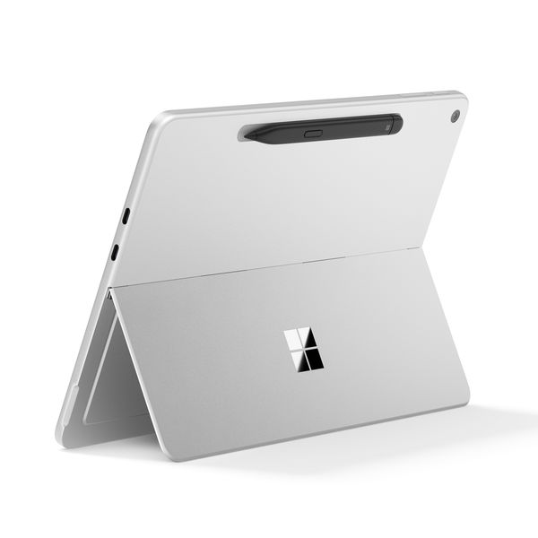 Microsoft Surface Pro 12 インチ Surface Pro - The new AI-powered 2-in-1 business tablet with