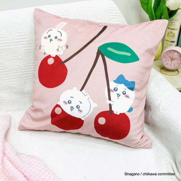 MORIPiLO ちいかわ クッションカバー (ハチワレ うさぎ