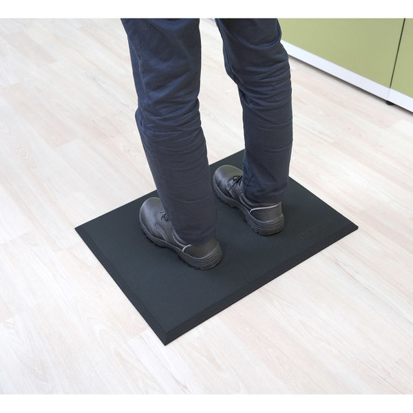 YAMAZEN 疲労軽減マット 楽マット楽600×450mm YC-45600-17(BK) 1