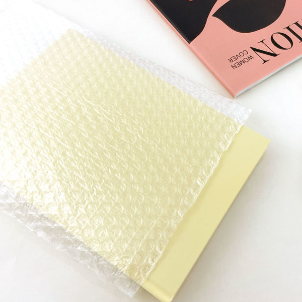 エアクッション 梱包用 約70cm x 40cm 楽天市場】エアクッションバッグ A4袋サイズ(32×23cm) 4枚入 (100円