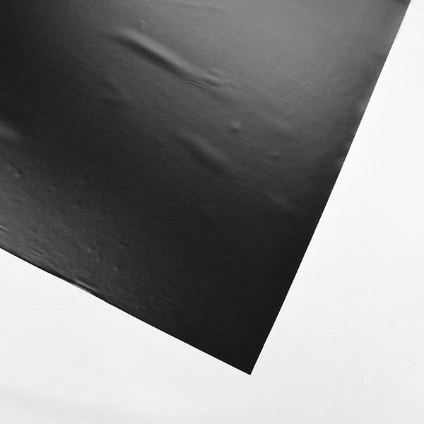 ばこみ様ブラック一枚 黒ごま八ツ橋グミ | ノーベル製菓株式会社