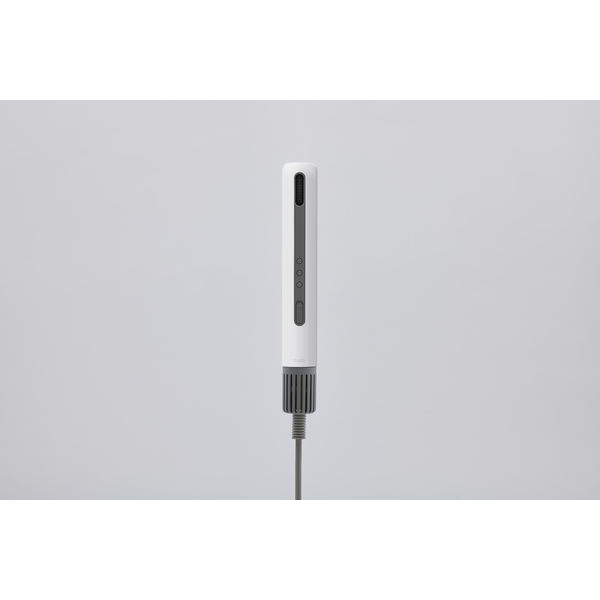 バトンヘアドライヤ　　カドー BD-S1-WH WHITE カドー BD-S1-WH カドースティック型ヘアドライヤー baton