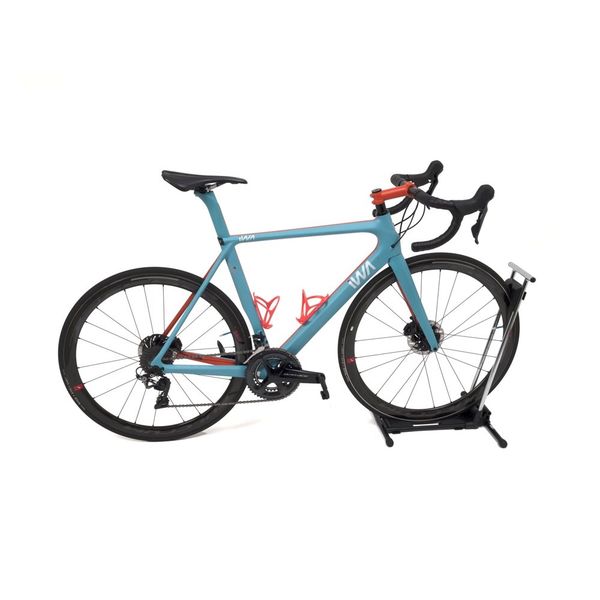丸八工機 IWA 車載も可能な横置きスタンド A01HD 1台（直送品
