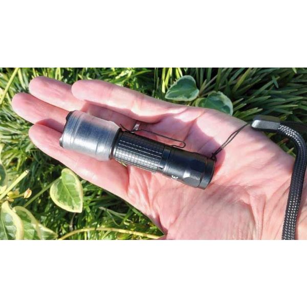 クロウ clou ハンディライト クロウ clou ハンディライト