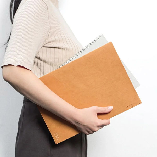 包む 書類ホルダー A4 キャメル AA073 1個（直送品） - アスクル