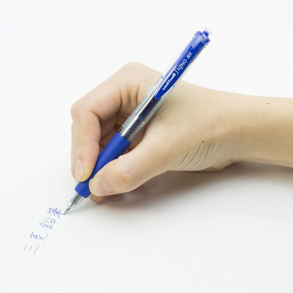 ゲルインクボールペン ユニボールシグノRT ノック式エコライター 0.5