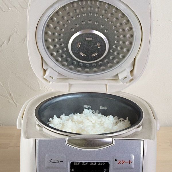 A-Stage 4合炊きマイコン式炊飯器 ホワイト GRC-H40W A-Stage 4合炊きマイコン式炊飯器 ホワイト GRC-H40W 1台 - アスクル