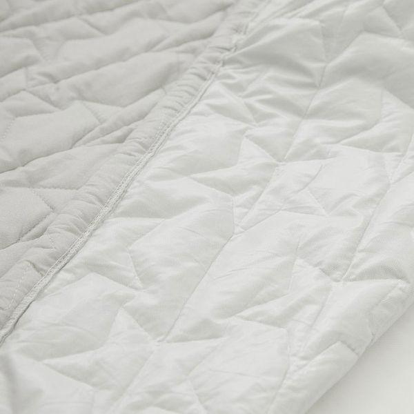 カトージ 折りたたみベビー布団(スノークリスタル) 05500 1点(直送品) カトージ 折りたたみベビー布団(スノークリスタル) 05500 1点(直送品)