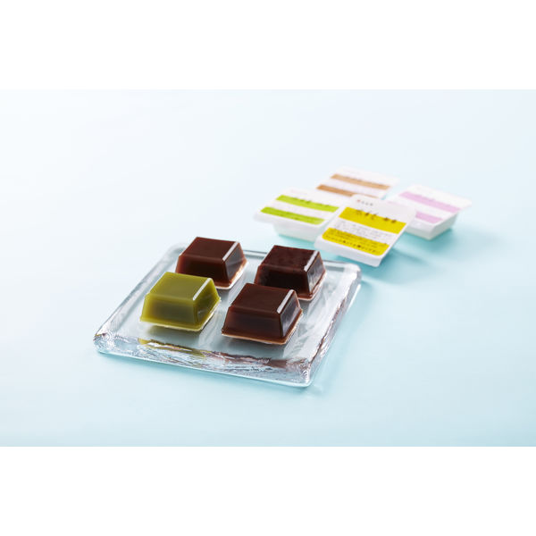 とらや〉水羊羹12個入 1箱 三越伊勢丹 和菓子、お中元、サマー
