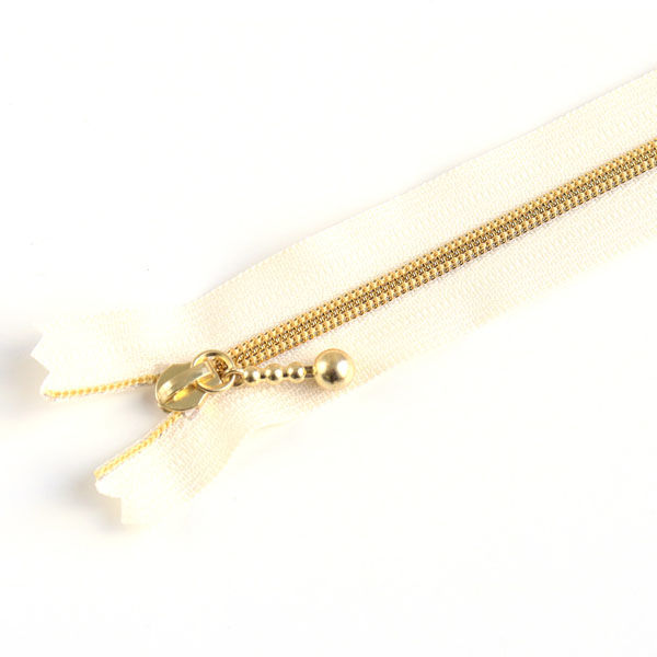 甲州金？　直径約15㎜　重量約2.8ｇ YKK メタリオンファスナー 3C 20cm生成り/ゴールド 3本入 3CM20