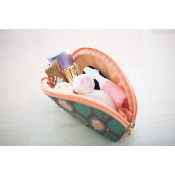 くろちく シェルポーチ2個と練り香水2個セット 1袋（直送品） - アスクル