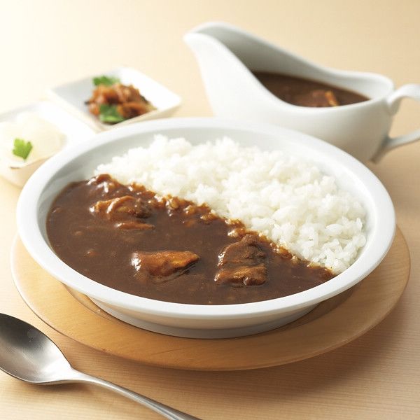 ショウトク 国産牛すじカレー中辛（４食） 1箱（直送品） - アスクル