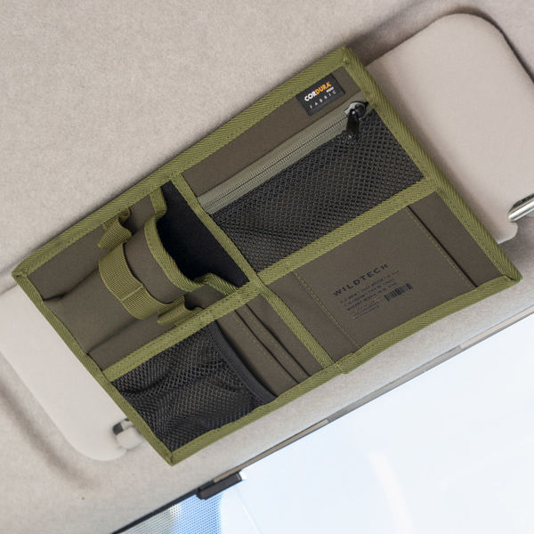 XPLUS サングラスや小銭、駐車券、USBコード等を一つに収納可能なサン