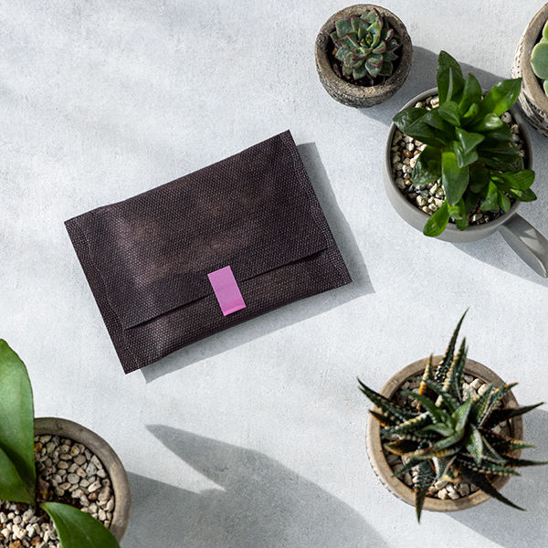 大王製紙 エリエール ナチュラ 超吸収パッド ケース ナチュラ 夜つけて朝あんしん吸水パッド｜ナチュラ｜エリエール