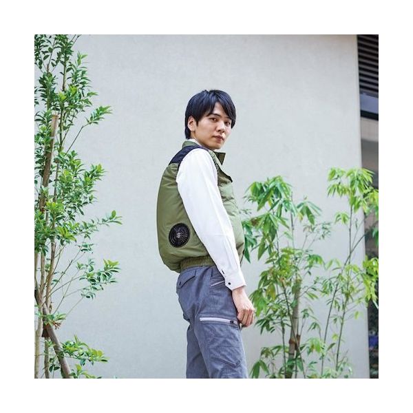 岡潮 空調ベスト(ウェアのみ)日本製生地使用 20226 グリーン×ブラックM 20226N-M 1着 535-8977（直送品）