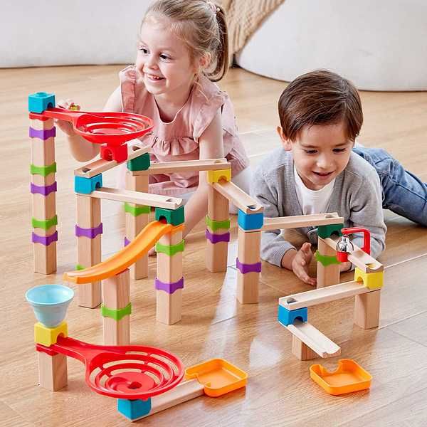 Hape ころころくみかえスライダー たっぷりセット E8863 1個
