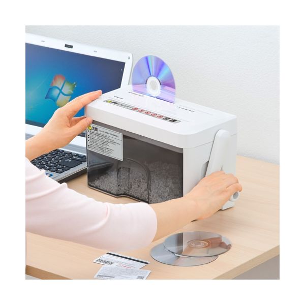 サンワダイレクト 手動シュレッダー(CD/DVD・クレジットカード サンワダイレクト 手動シュレッダー(CD/DVD・クレジットカード