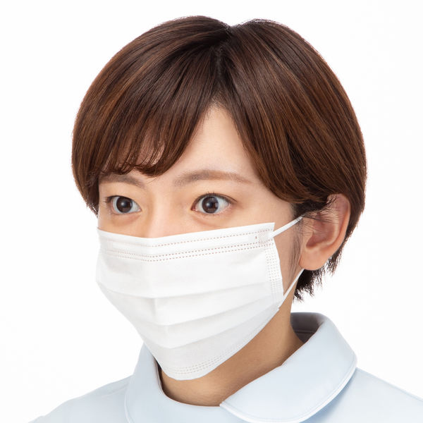 伊藤忠リーテイルリンク　フェイスマスク 3層　レギュラーサイズ　ホワイト　IRLM-008　使い捨て　不織布　1箱（50枚入）