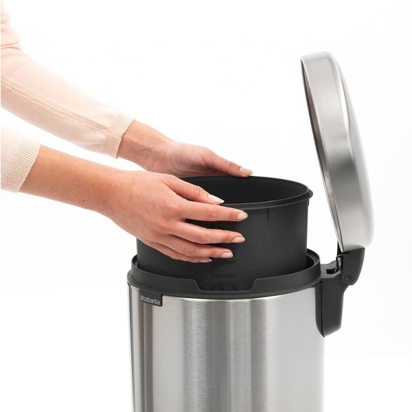 brabantia ブラバンシア NewIcon ペダルビン 12L クローム 113581 1個