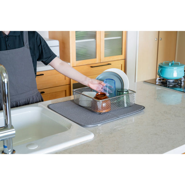 ビーワーススタイル すっきり暮らすセット 水切りかごスクエア+水切りマット 食洗器対応 KN-270029S 1個(直送品) ビーワーススタイル すっきり暮らすセット 水切りかごスクエア+水切りマット 食洗器対応 KN-270029S 1個(直送品)