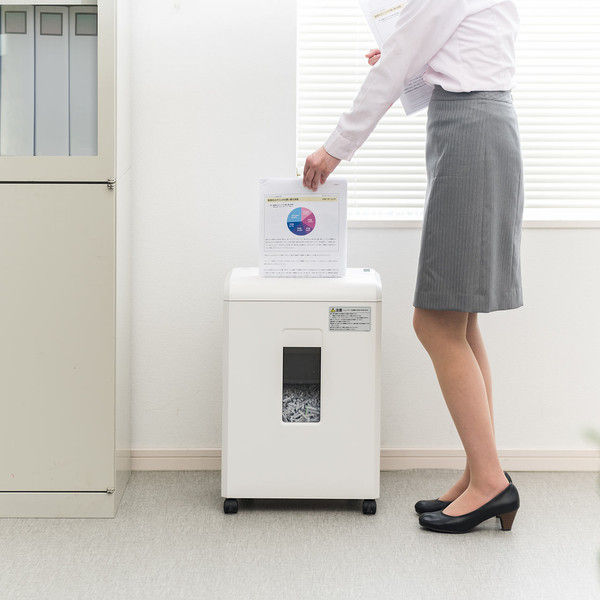 サンワダイレクト 電動シュレッダー（クロスカット・A4・16枚細断・10