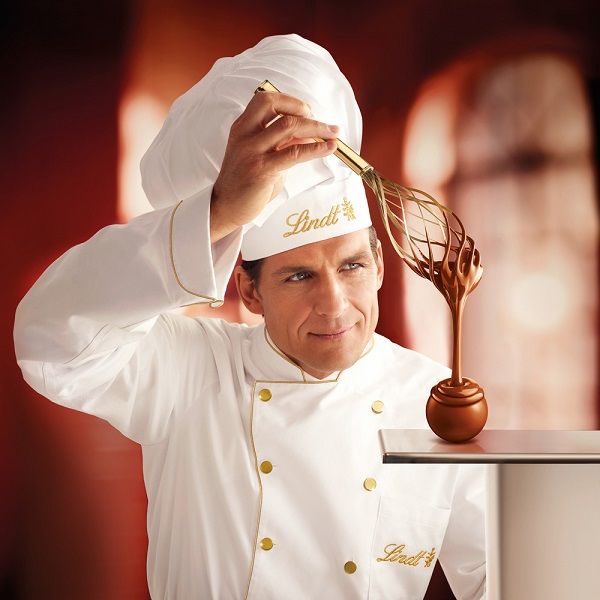 Lindt - ４箱　専用　アソート２箱　抹茶１箱　ストロベリー１箱 リンツ クール便 4箱 リンドール アソートセット 3種類選べる