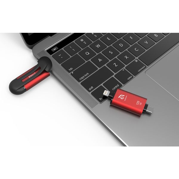 USBメモリ iKlips C レッド [128GB/USB3.1/キャップ式] ADRAD128GKLCRDJ